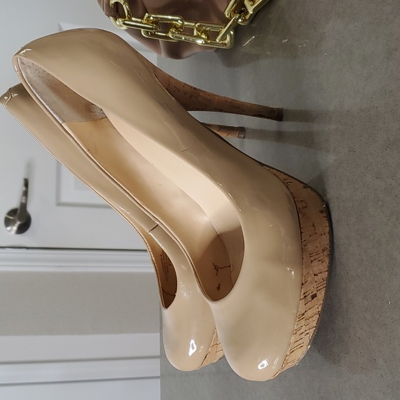 GUESS Nude Cork Platform Heels - Picture 2 of 6